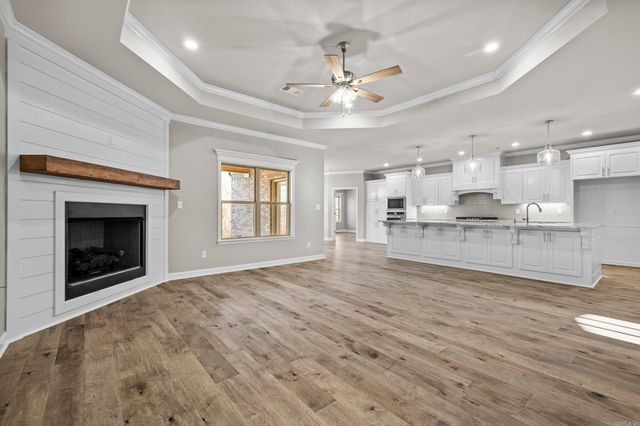 524 Valley Oak Drive, Sherwood, AR 72120