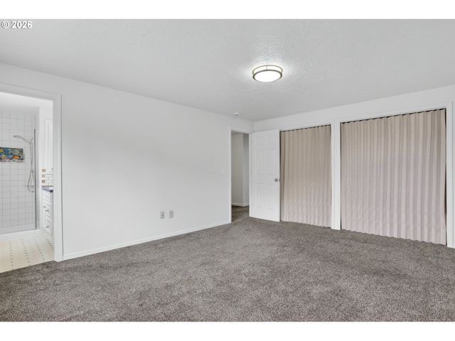 1207 Se 217TH Ave, Gresham, OR 97030
