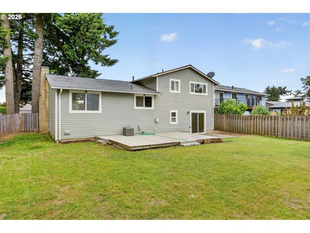 1207 Se 217TH Ave, Gresham, OR 97030