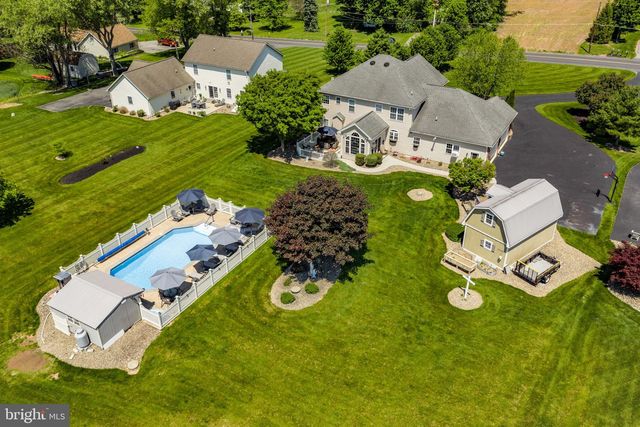 231 KRATZERVILLE RD, Winfield, PA 17889