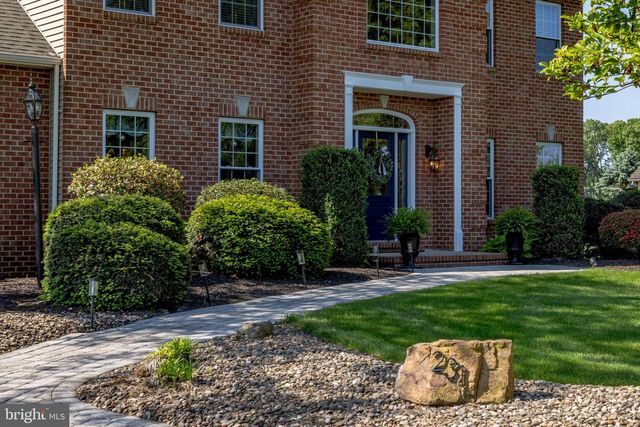 231 KRATZERVILLE RD, Winfield, PA 17889