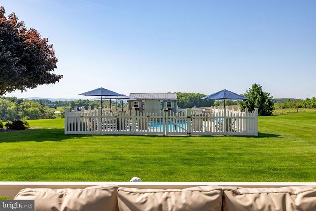 231 KRATZERVILLE RD, Winfield, PA 17889