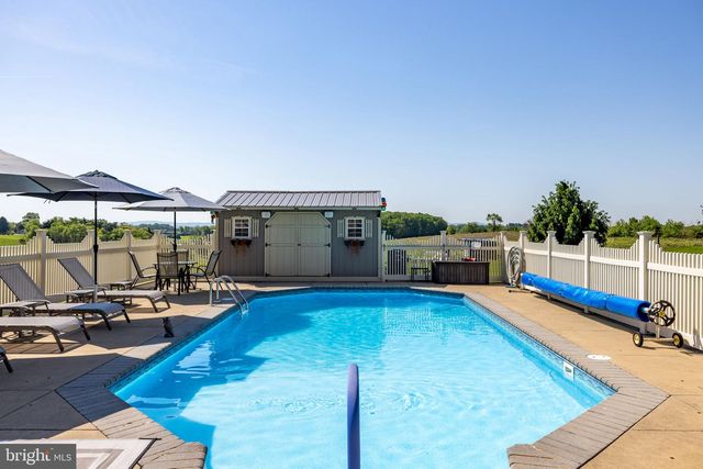 231 KRATZERVILLE RD, Winfield, PA 17889