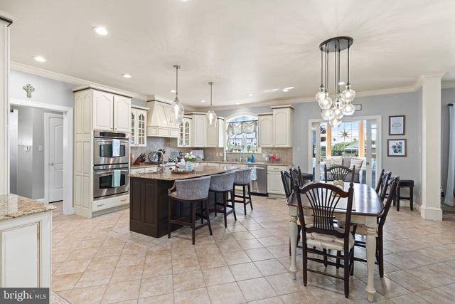 231 KRATZERVILLE RD, Winfield, PA 17889