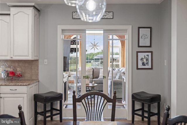231 KRATZERVILLE RD, Winfield, PA 17889