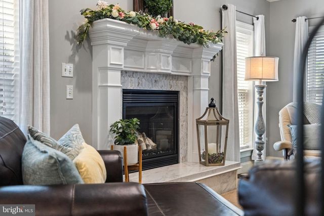 231 KRATZERVILLE RD, Winfield, PA 17889