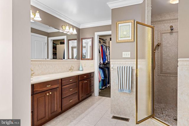 231 KRATZERVILLE RD, Winfield, PA 17889