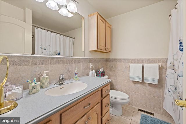 231 KRATZERVILLE RD, Winfield, PA 17889