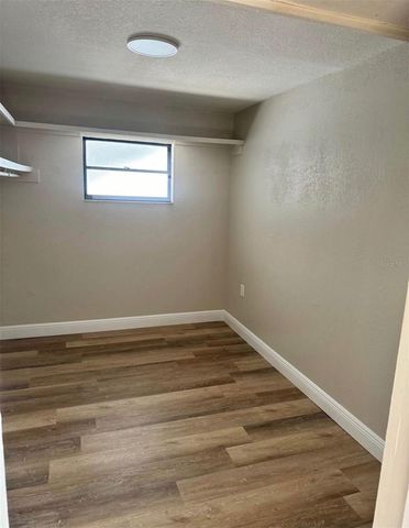 6809 N GUNLOCK AVENUE, Tampa, FL 33614