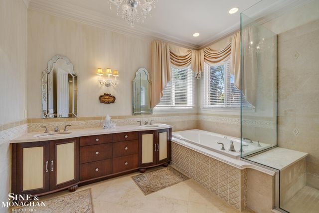 37500 Alpinia Lane, Clinton Township, MI 48036