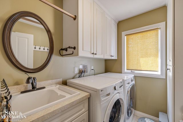 37500 Alpinia Lane, Clinton Township, MI 48036