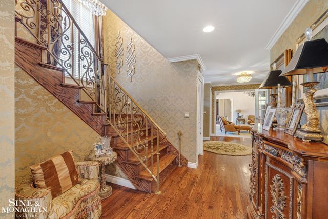 37500 Alpinia Lane, Clinton Township, MI 48036