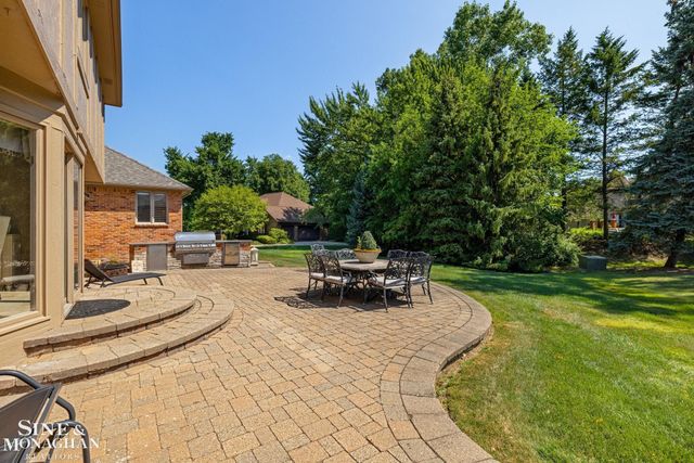 37500 Alpinia Lane, Clinton Township, MI 48036