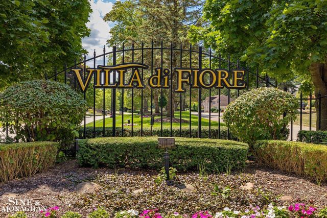 37500 Alpinia Lane, Clinton Township, MI 48036