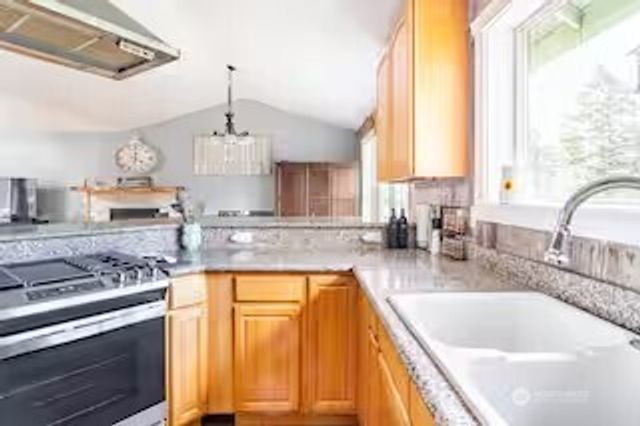 4248 S 148th Street, Tukwila, WA 98168