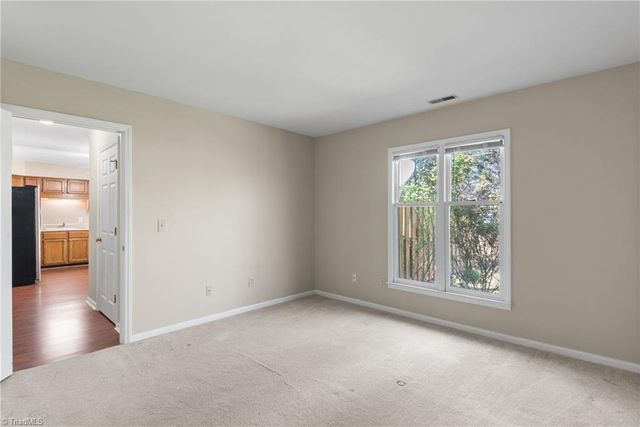 6 Brighton Place, Greensboro, NC 27410