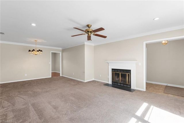 6 Brighton Place, Greensboro, NC 27410