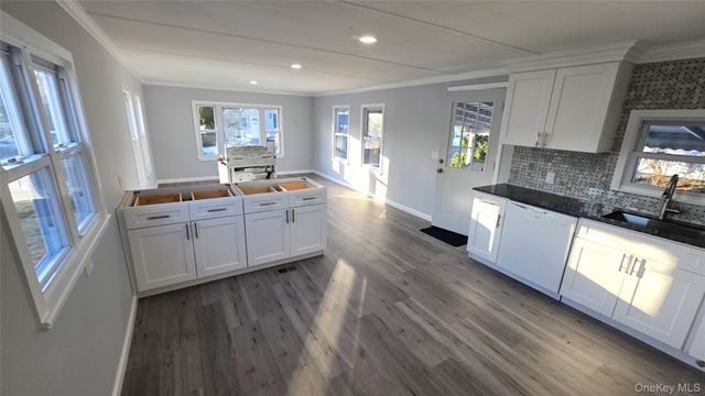 13 Buttercup Drive, Bohemia, NY 11716