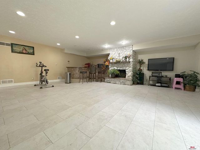 6301 A Street, Lincoln, NE 68510