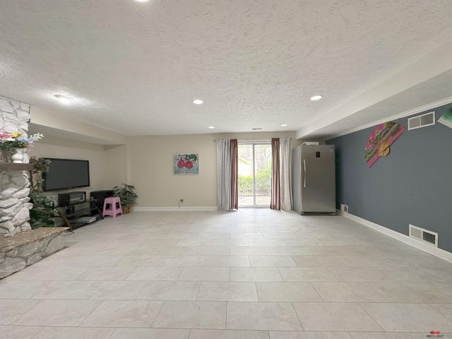 6301 A Street, Lincoln, NE 68510