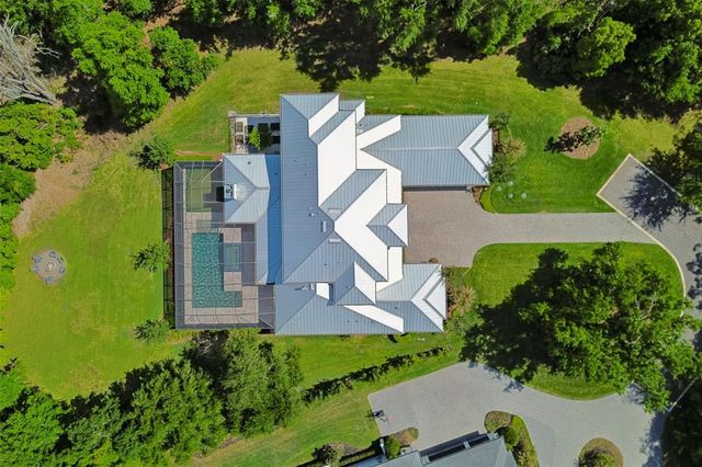 17001 MIDAS LANE, Lutz, FL 33549