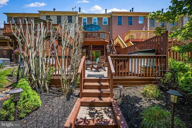940 HIDDEN MOSS DR, Cockeysville, MD 21030