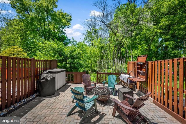 940 HIDDEN MOSS DR, Cockeysville, MD 21030