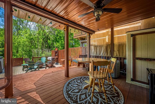 940 HIDDEN MOSS DR, Cockeysville, MD 21030