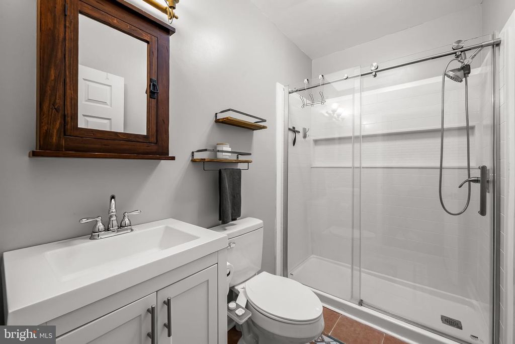 Image 25 of property listing at 940 HIDDEN MOSS DR, Cockeysville, MD 21030