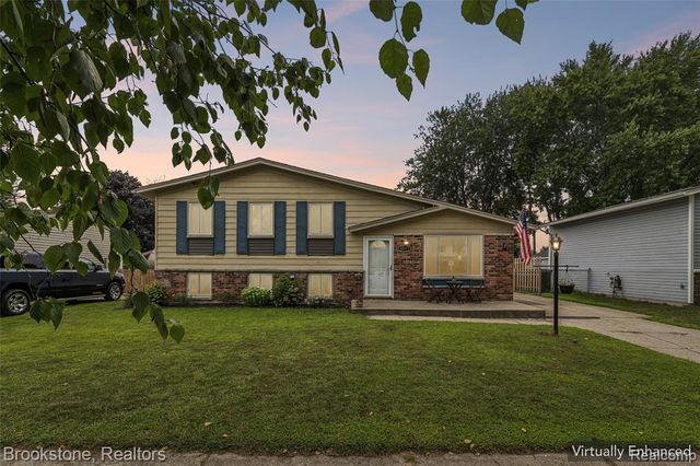 50577 Bower Drive, Chesterfield, MI 48047