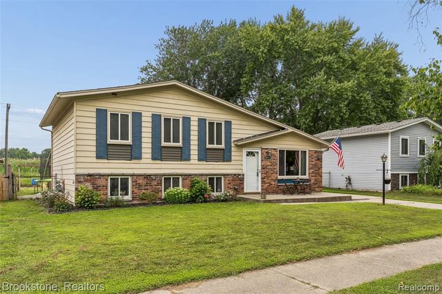 50577 Bower Drive, Chesterfield, MI 48047