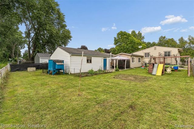 50577 Bower Drive, Chesterfield, MI 48047