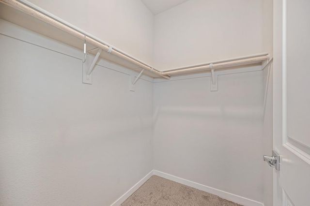 8229 Poppy Ridge Cir, Elk Grove, CA 95757
