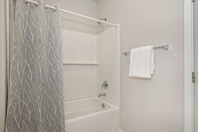 8229 Poppy Ridge Cir, Elk Grove, CA 95757
