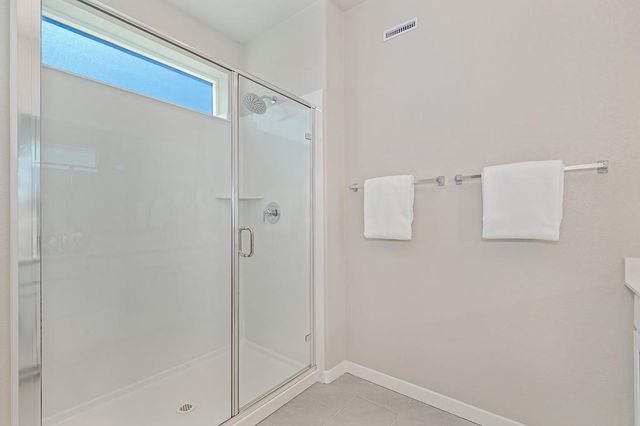 8229 Poppy Ridge Cir, Elk Grove, CA 95757