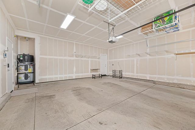8229 Poppy Ridge Cir, Elk Grove, CA 95757
