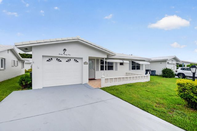 2091 SW 13th Terrace SW, Boynton Beach, FL 33426