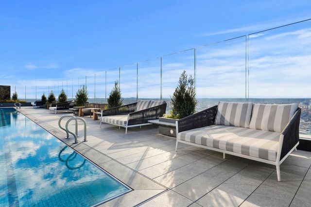 682 Atlantic Avenue 3702, Boston, MA 02110