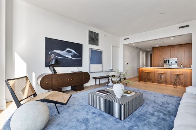 682 Atlantic Avenue 3702, Boston, MA 02110
