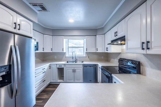 313 Fairfield Dr, Thibodaux, LA 70301