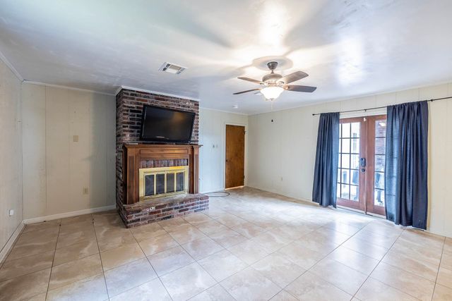 313 Fairfield Dr, Thibodaux, LA 70301