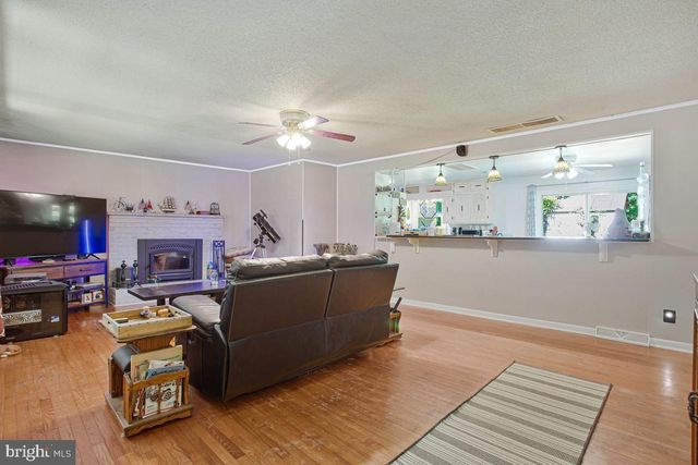 6600 ASHLAND RD, La Plata, MD 20646