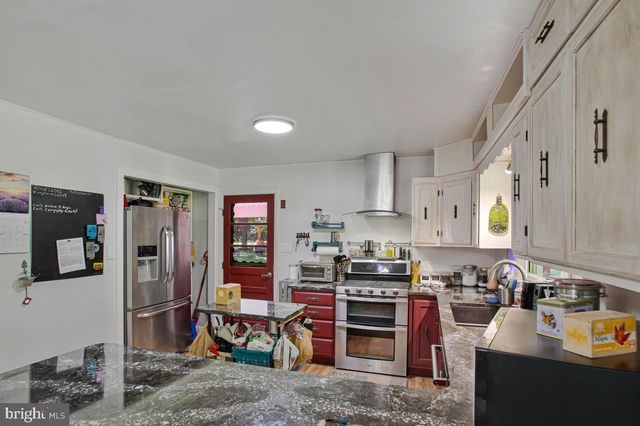 6600 ASHLAND RD, La Plata, MD 20646