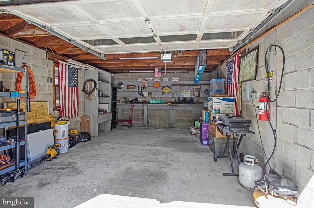 Image 26 of property listing at 6600 ASHLAND RD, La Plata, MD 20646