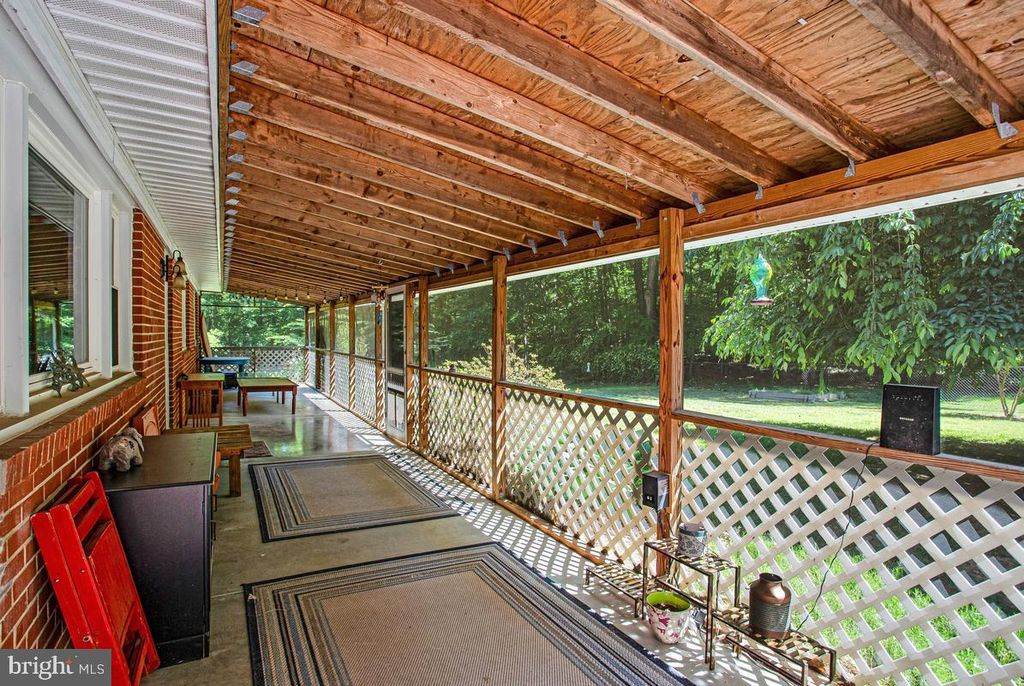 Image 27 of property listing at 6600 ASHLAND RD, La Plata, MD 20646