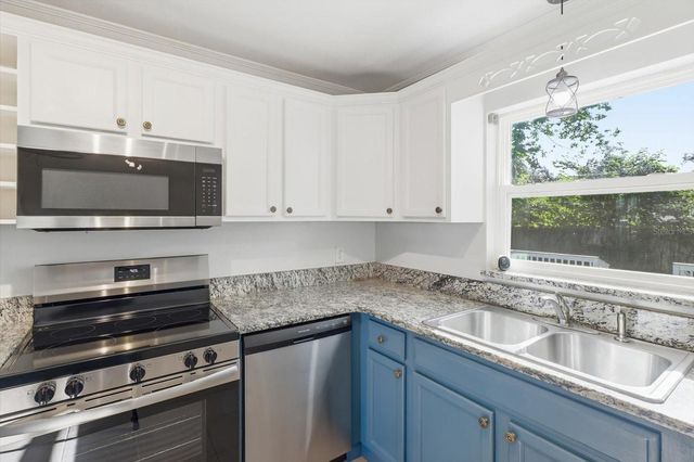 3217 NE 14TH AVENUE, Ocala, FL 34479