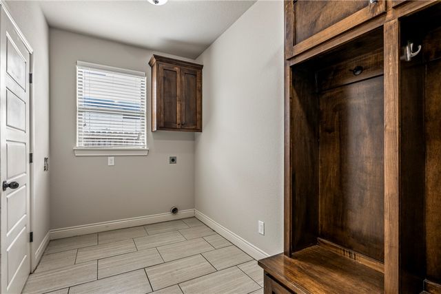 1701 Helen Lane, Bentonville, AR 72713