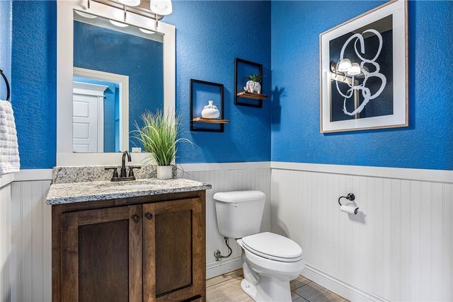 1701 Helen Lane, Bentonville, AR 72713