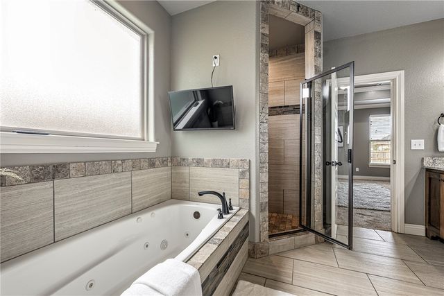 1701 Helen Lane, Bentonville, AR 72713