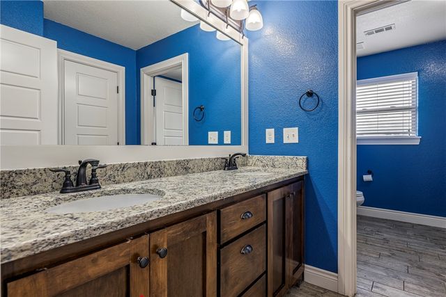 1701 Helen Lane, Bentonville, AR 72713
